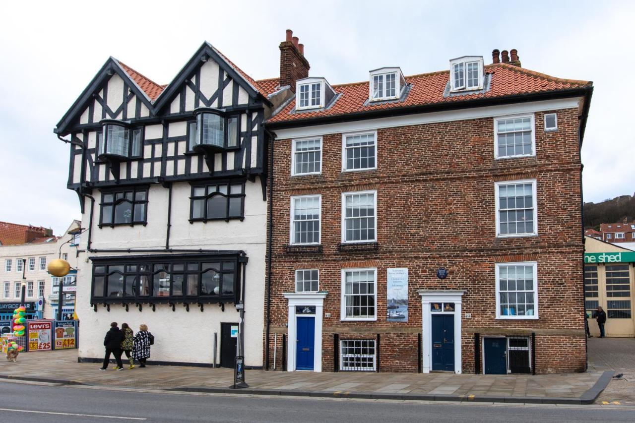 Herring Girl House - Harbourside Property, Sleeps 8 Scarborough Exterior foto
